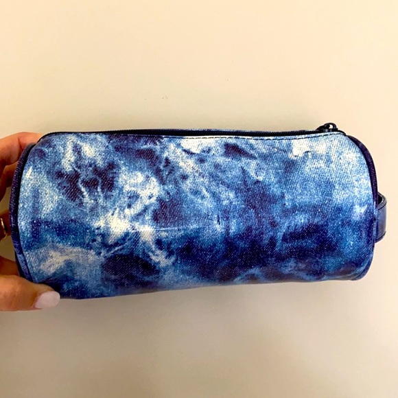 B2G1 Rebecca Minkoff Blue Denim Tie Dye Cylinder Makeup Pouch - Picture 7 of 12